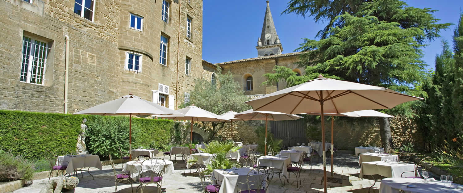 Château de Rochegude Hôtel Luxe et Restaurant à Rochegude en Drôme