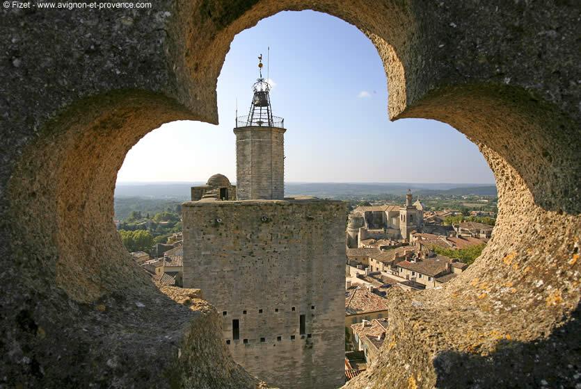 tourist information uzes